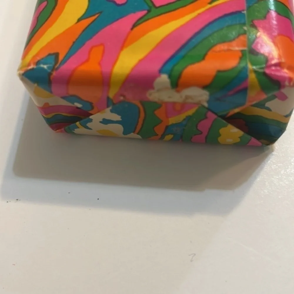Avon vintage hawaiian